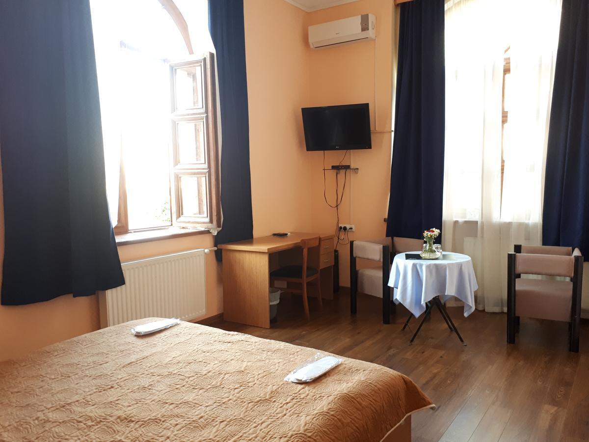 Art Hotel Winery 1896 Тбилиси Экстерьер фото
