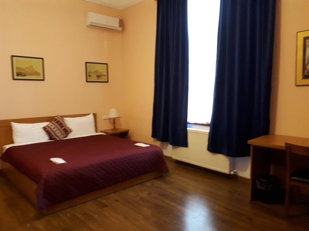 Art Hotel Winery 1896 Тбилиси Экстерьер фото